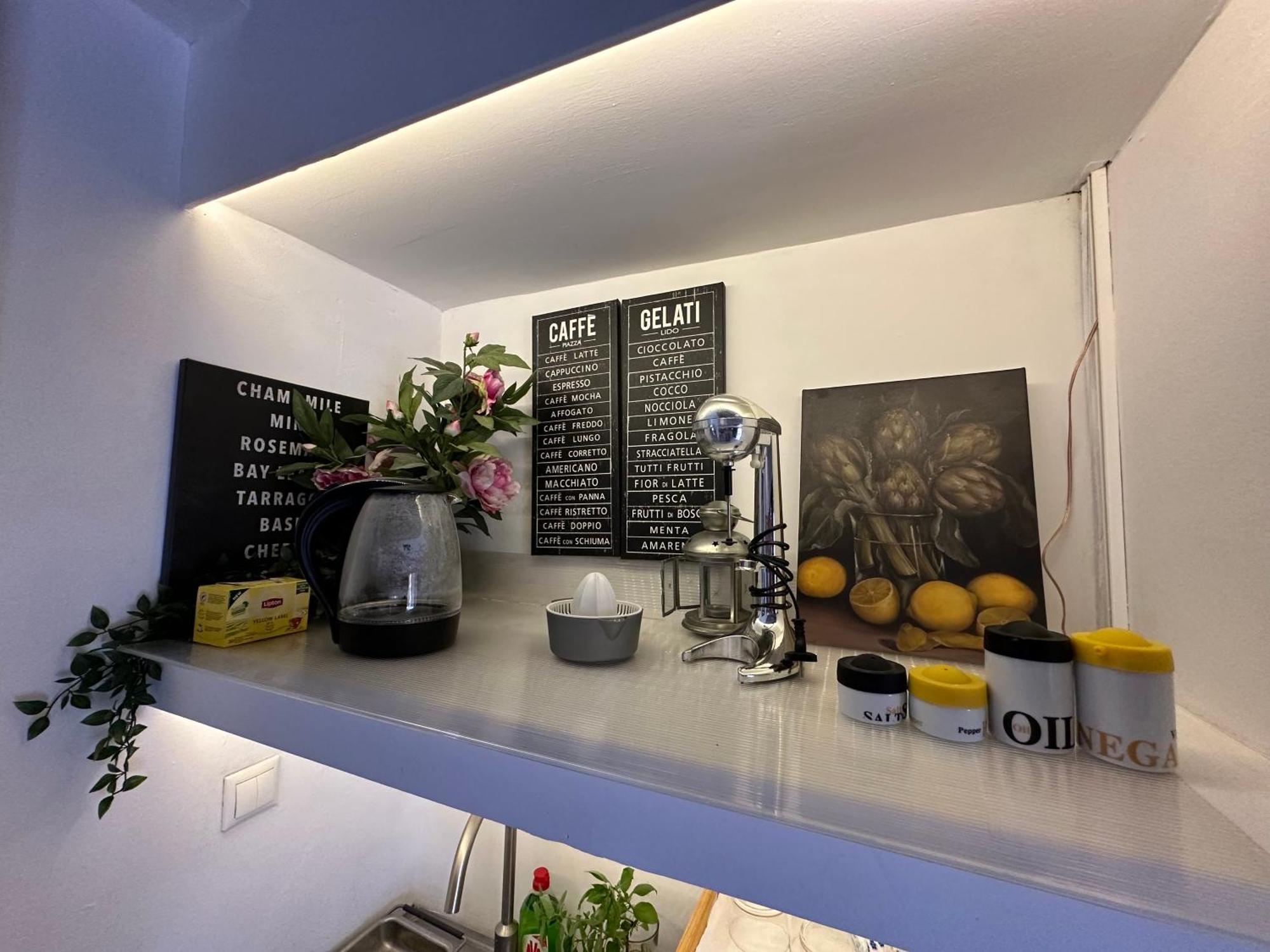 Bright Studio 4 A Short Stay Near Oaka - Iaso - Ygeia - Mitera Hospitals Atenas Exterior foto